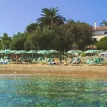 Rodriguez Hotel 3*