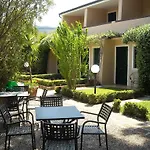 Hotel Rodriguez