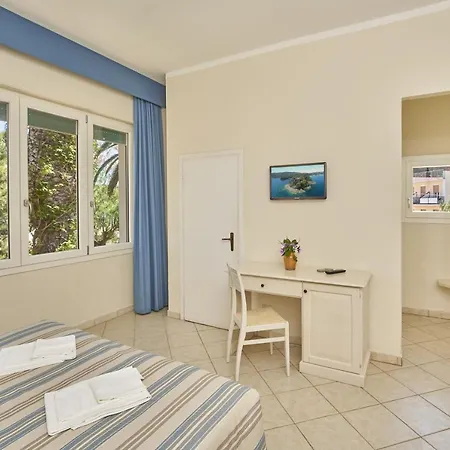 Hotel Villa Rodriguez 3* Capoliveri (Isola d'Elba)
