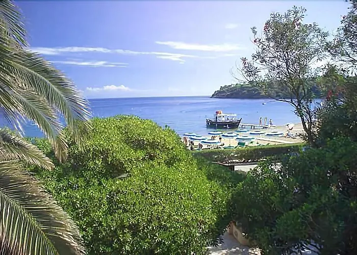 ホテル Rodriguez カポリーヴェリ