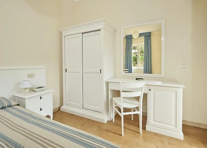 Rodriguez מלון 3*